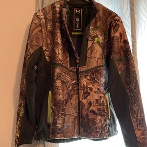 Men’s Under Armour ‘Storm’ Hunting Jacket-size LG